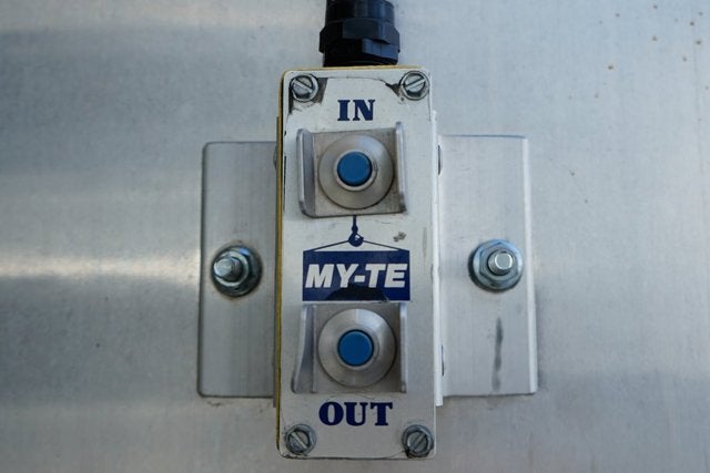 2017 Ford F-650SD Base