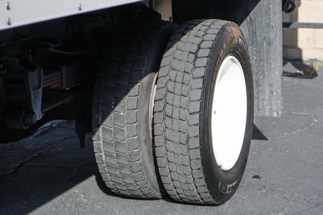 2017 Ford F-650SD Base