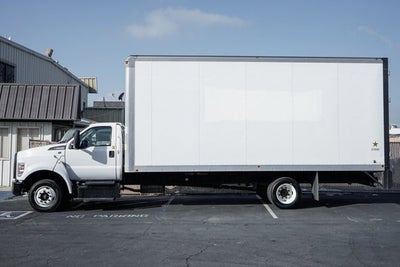 2017 Ford F-650SD Base