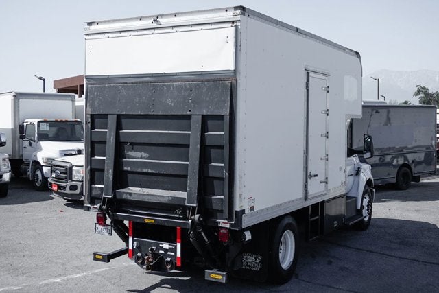 2016 Ford F-650SD Base