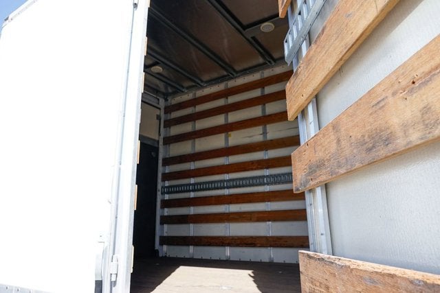 2016 Ford F-650SD Base