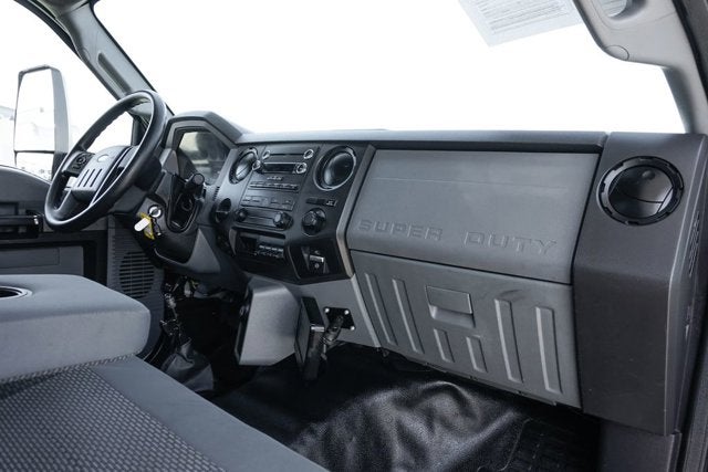 2016 Ford F-650SD Base