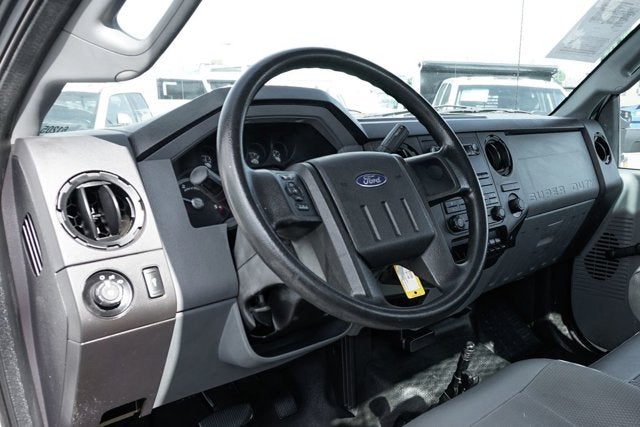 2016 Ford F-650SD Base