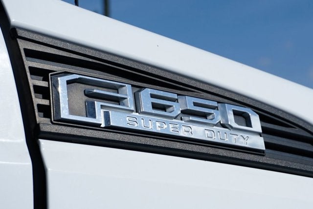 2016 Ford F-650SD Base