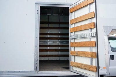 2016 Ford F-650SD Base