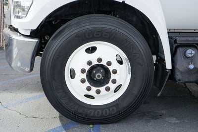 2016 Ford F-650SD Base