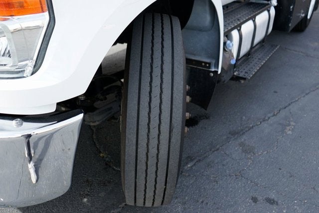 2016 Ford F-650SD Base