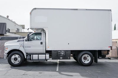 2016 Ford F-650SD Base