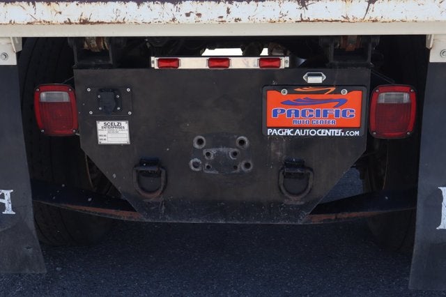 2022 Ford F-650SD Base