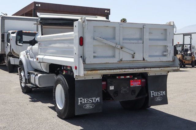 2022 Ford F-650SD Base