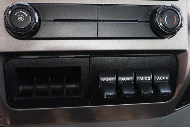 2023 Ford F-650SD Base
