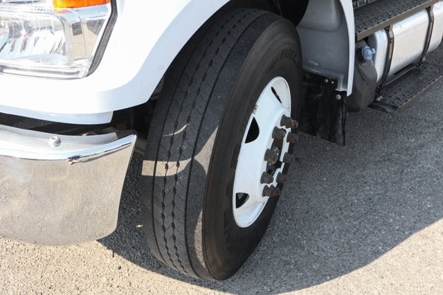 2023 Ford F-650SD Base
