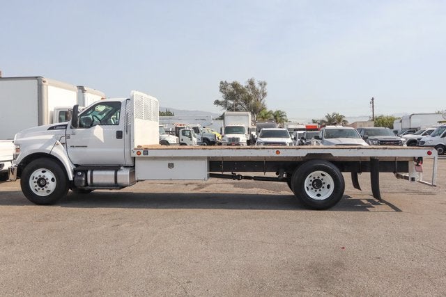 2023 Ford F-650SD Base