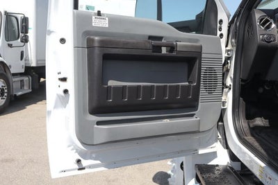 2023 Ford F-650SD Base
