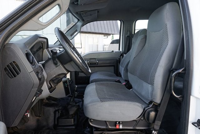 2016 Ford F-650SD Base