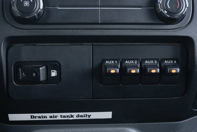 2016 Ford F-650SD Base