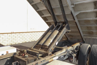 2022 Ford F-650SD Base