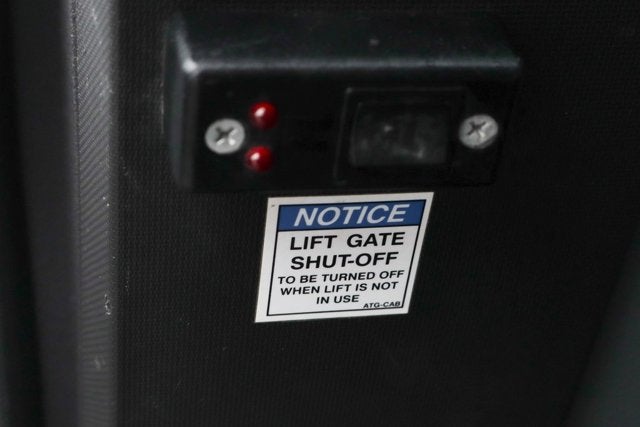 2016 Ford F-650SD Base