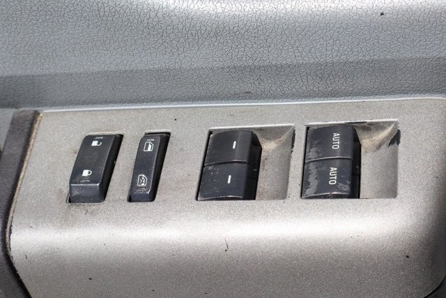 2016 Ford F-650SD Base