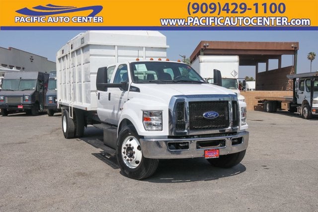 2023 Ford F-650SD Base