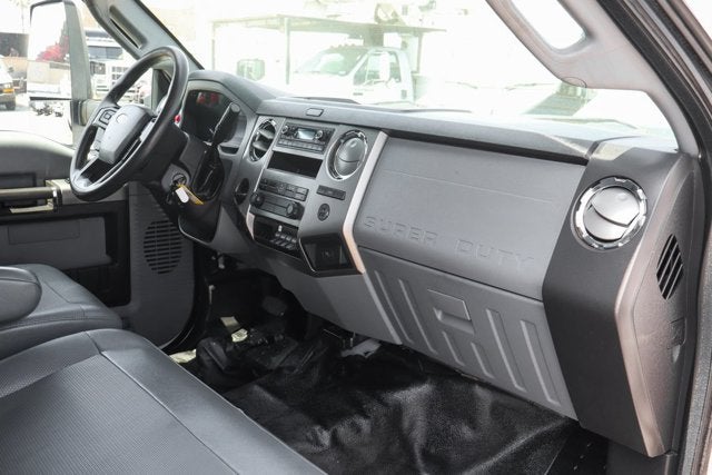 2023 Ford F-650SD Base