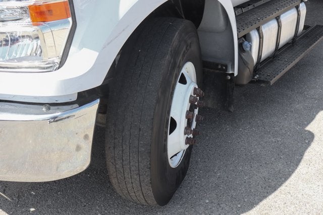 2023 Ford F-650SD Base