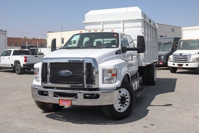 2023 Ford F-650SD Base