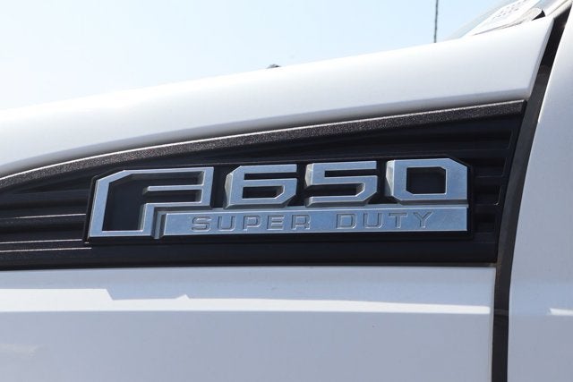 2023 Ford F-650SD Base