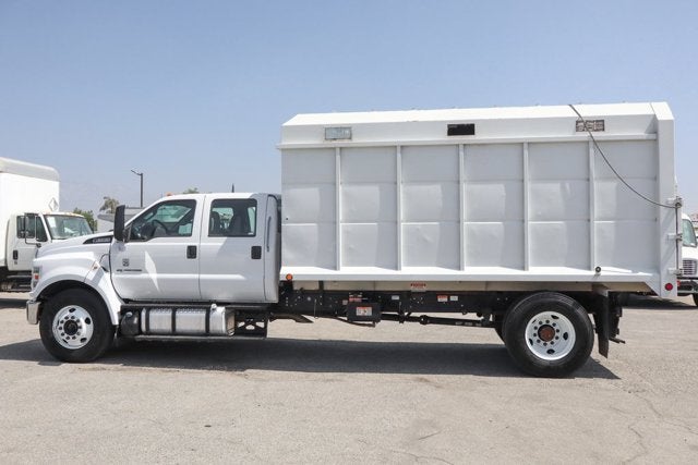2023 Ford F-650SD Base