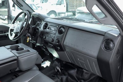 2018 Ford F-650SD Base