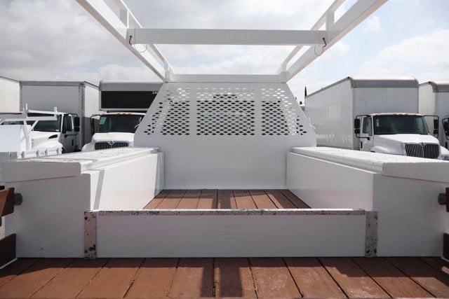 2018 Ford F-650SD Base