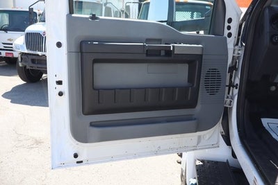 2017 Ford F-650SD Base