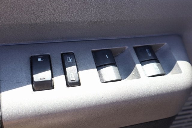 2017 Ford F-650SD Base