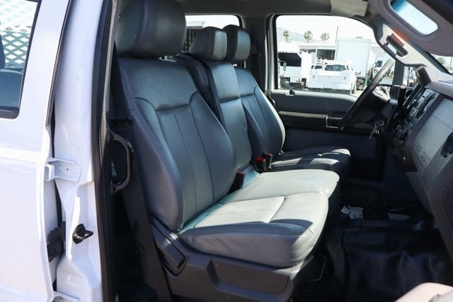 2017 Ford F-650SD Base