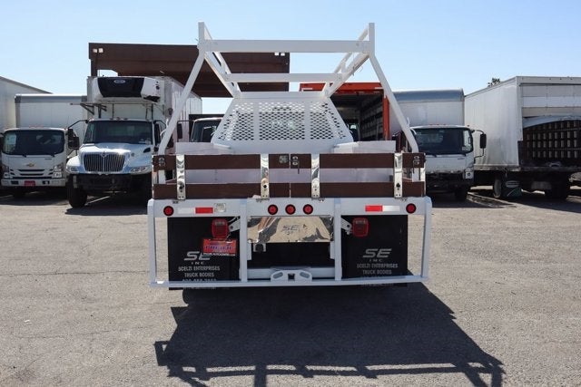 2017 Ford F-650SD Base