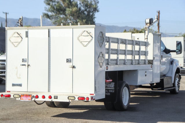 2017 Ford F-650SD Base