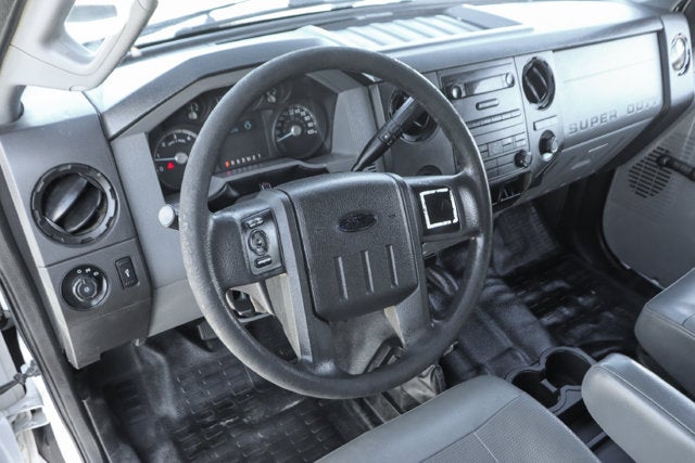 2017 Ford F-650SD Base