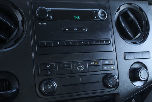 2017 Ford F-650SD Base