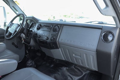 2017 Ford F-650SD Base