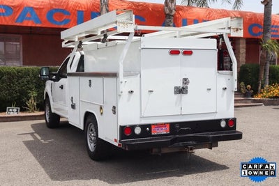 2017 Ford Super Duty F-350 SRW XL