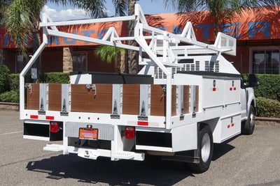 2022 Ford F-350SD XL