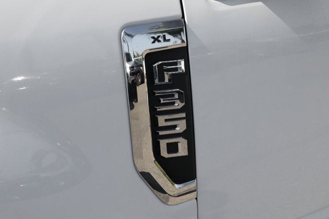 2022 Ford F-350SD XL