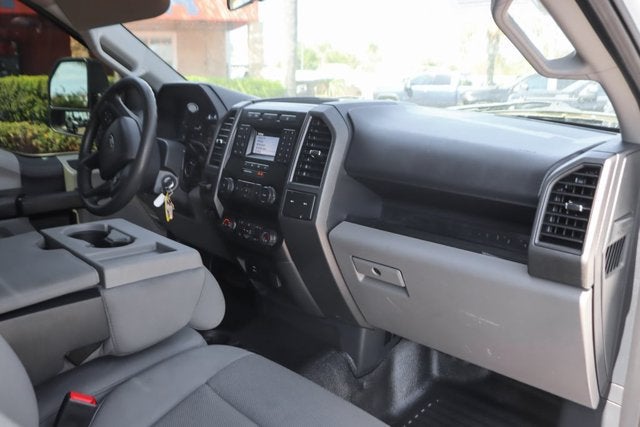 2022 Ford F-450SD XL