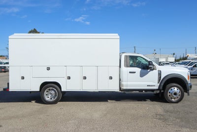 2023 Ford Super Duty F-550 DRW XL