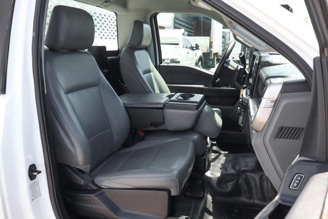 2023 Ford F-550SD XL
