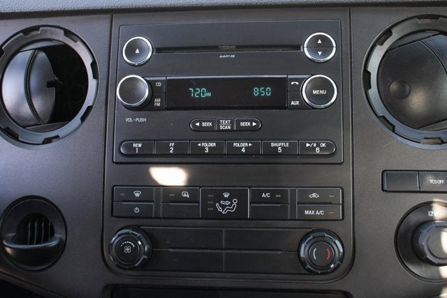 2015 Ford F-550SD XL