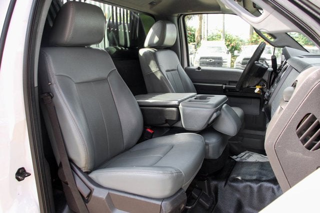 2016 Ford F-550 Regular Duty Chassis