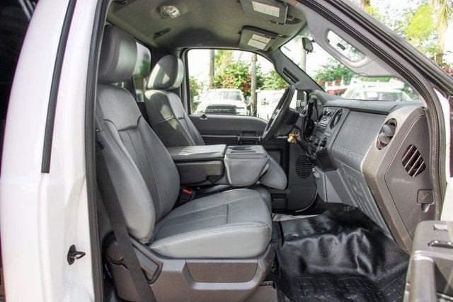 2016 Ford F-550 Regular Duty Chassis