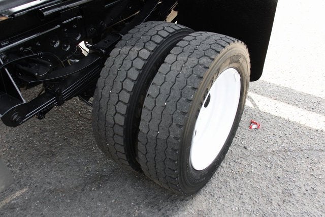 2016 Ford F-550 Regular Duty Chassis