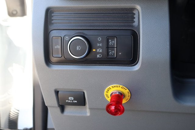2024 Ford F-550SD XL